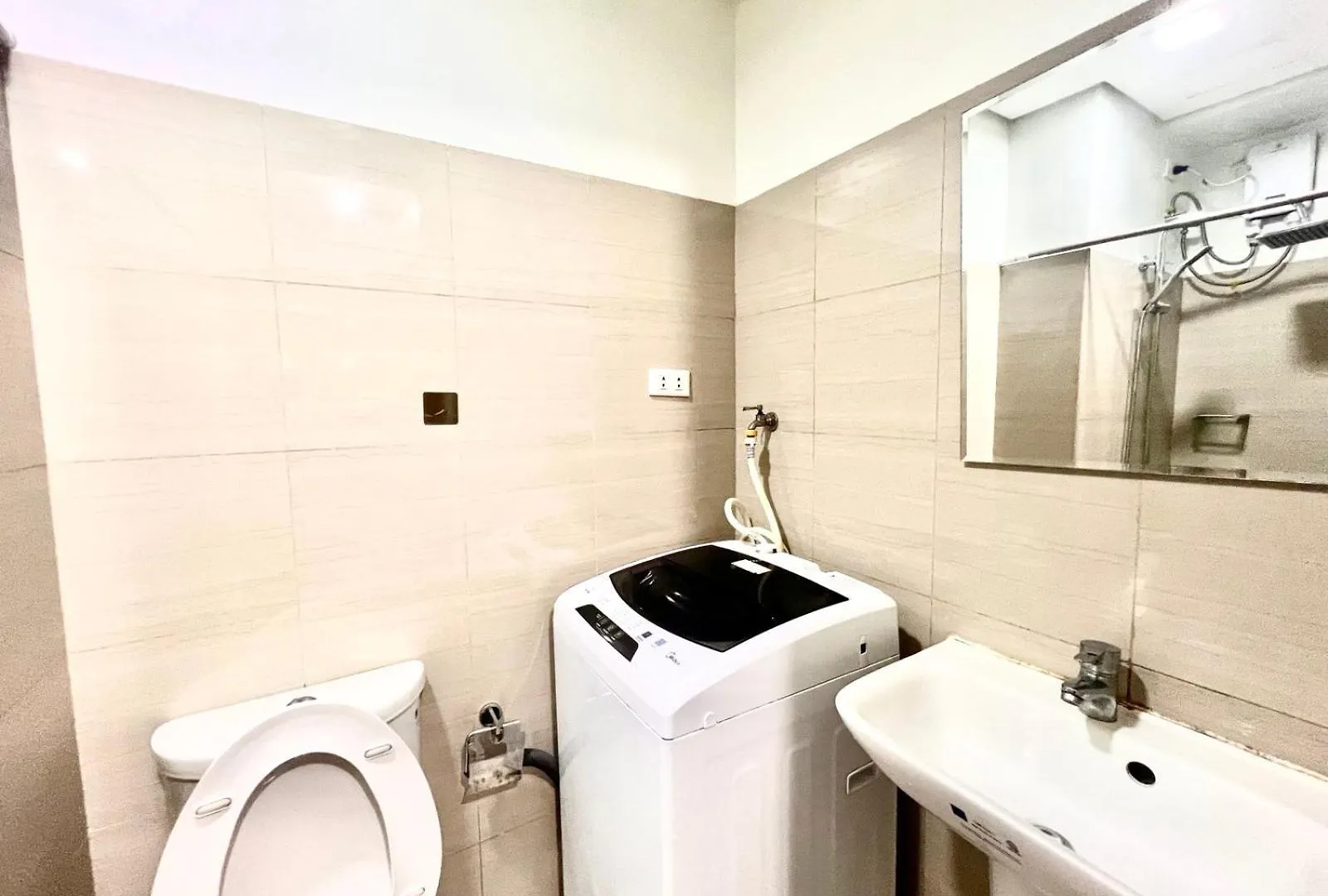 Moa Apartment In Pasay Manila